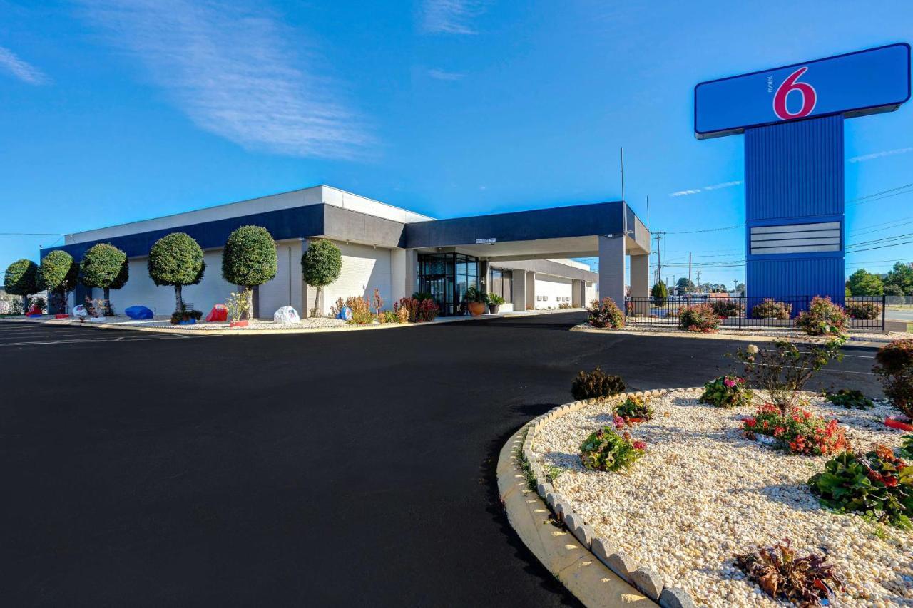 Motel 6 Burlington Exterior foto